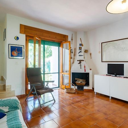 Awesome Home In Manduria With Kitchen 외부 사진