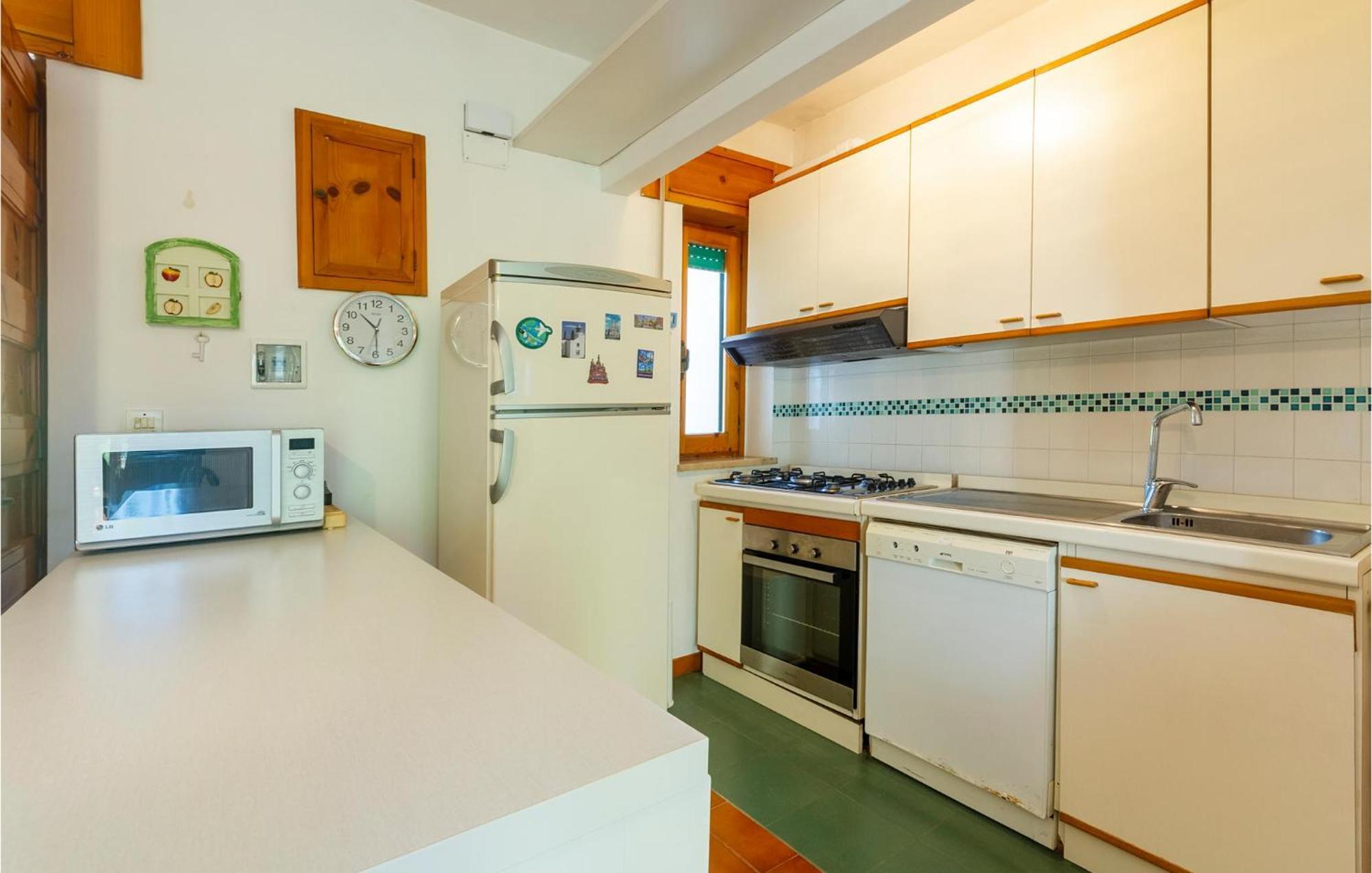 Awesome Home In Manduria With Kitchen 객실 사진